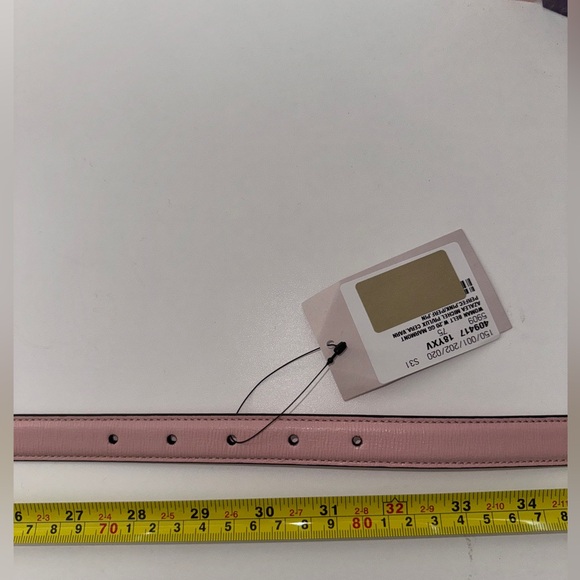 Gucci Thin Belt in Light Pink - Picture 3 of 9